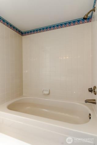 307 S 328th Lane Federal Way WA 98003