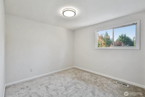 12536 SE 73rd Street Newcastle WA 98056