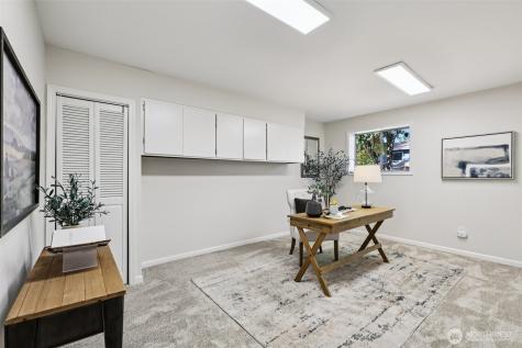 12536 SE 73rd Street Newcastle WA 98056