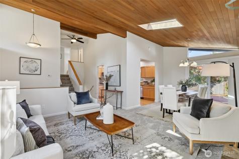 12536 SE 73rd Street Newcastle WA 98056