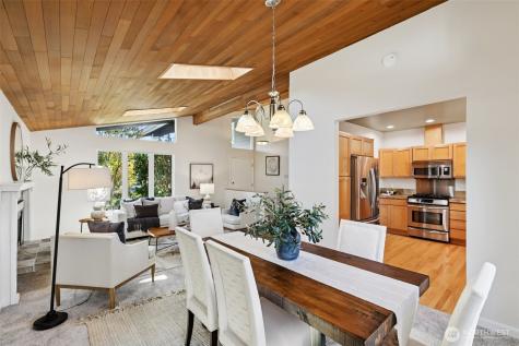 12536 SE 73rd Street Newcastle WA 98056