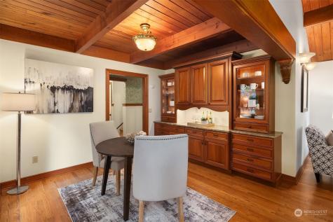 7618 NE Champagne Point Place Kirkland WA 98034