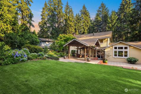 7618 NE Champagne Point Place Kirkland WA 98034