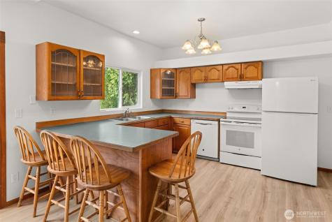 2054 Little Hanaford Road Centralia WA 98531