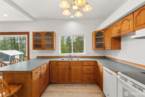 2054 Little Hanaford Road Centralia WA 98531
