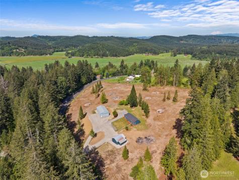 2054 Little Hanaford Road Centralia WA 98531