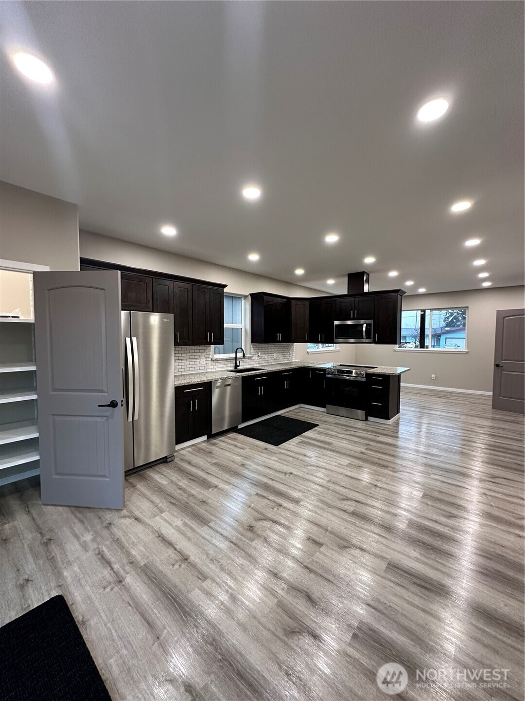 426 E Curtis Aberdeen WA 98520