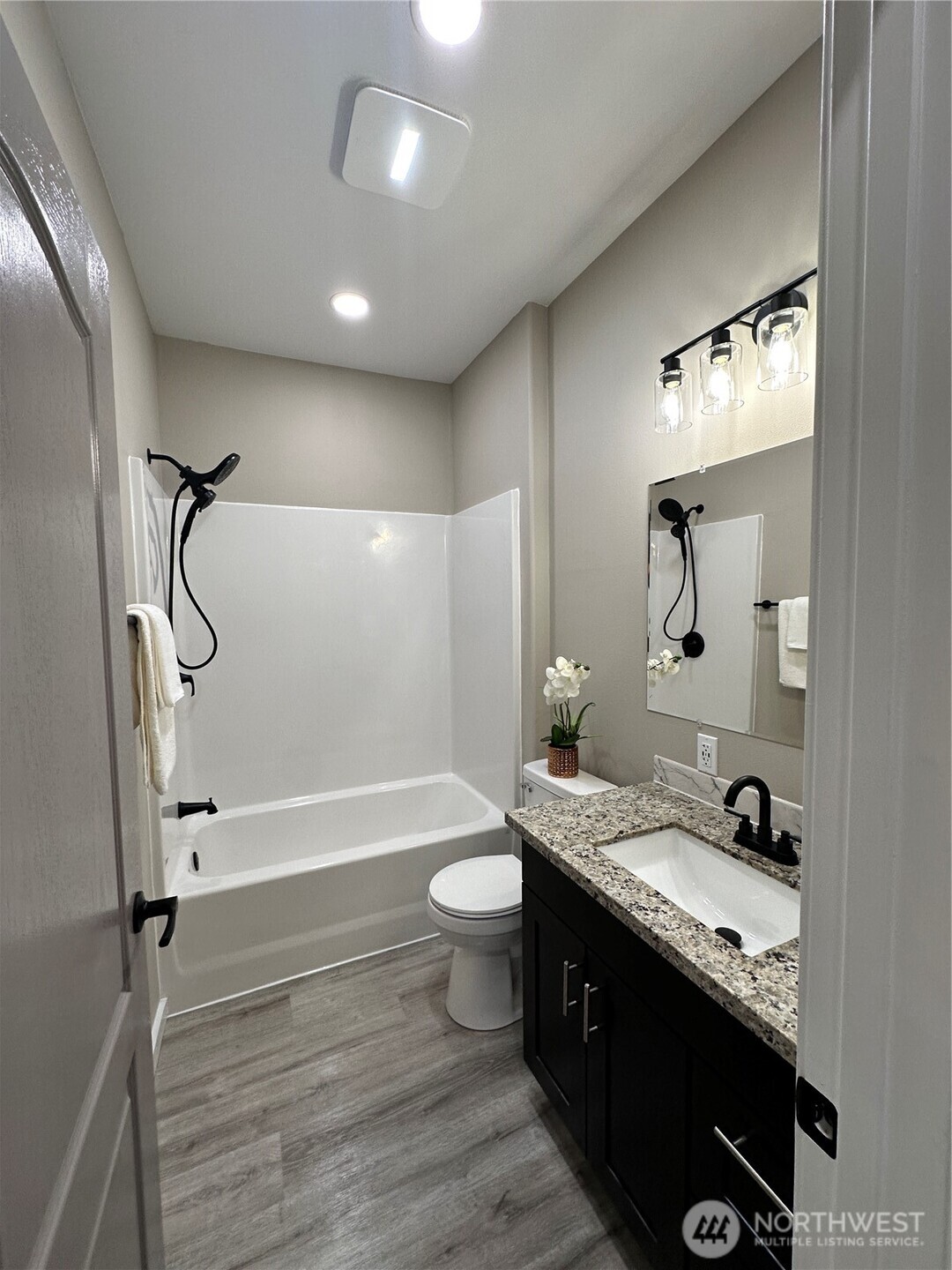 426 E Curtis Aberdeen WA 98520