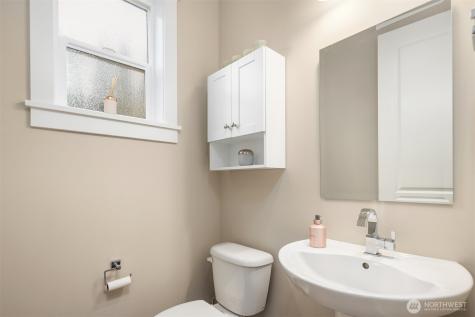 1435 242nd Place SE Bothell WA 98021