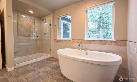 1435 242nd Place SE Bothell WA 98021