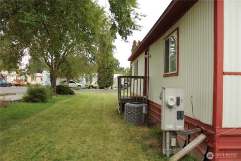 4815 Airway Drive NE Moses Lake WA 98837