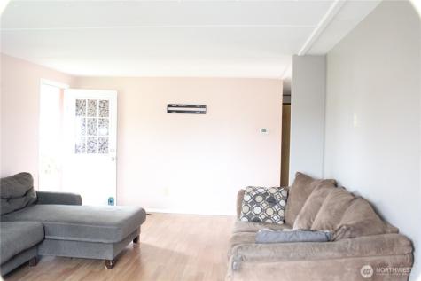 4815 Airway Drive NE Moses Lake WA 98837