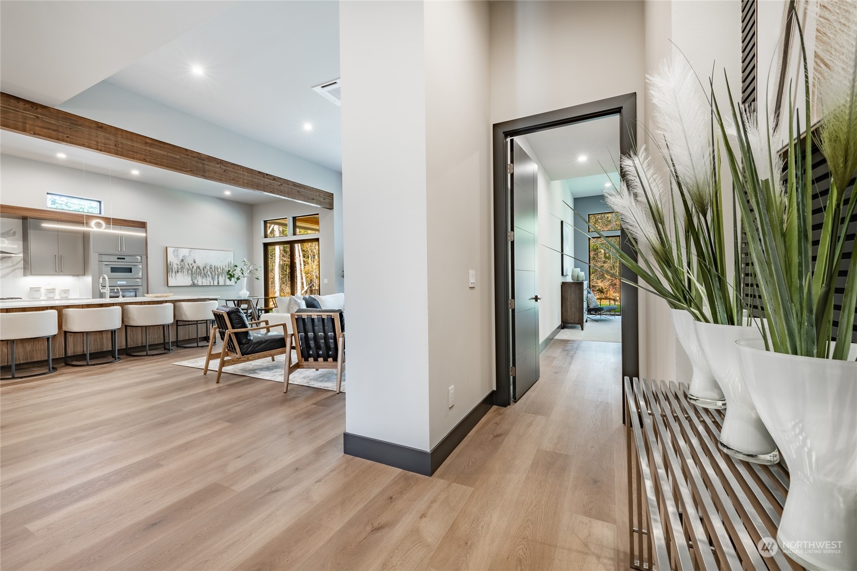5697 Lux Lane Blaine WA 98230