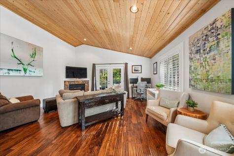 10315 Riviera Drive Anderson Island WA 98303