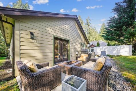 10315 Riviera Drive Anderson Island WA 98303