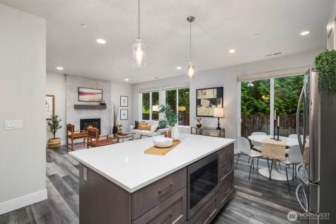 1825 153rd Street SW Lynnwood WA 98087