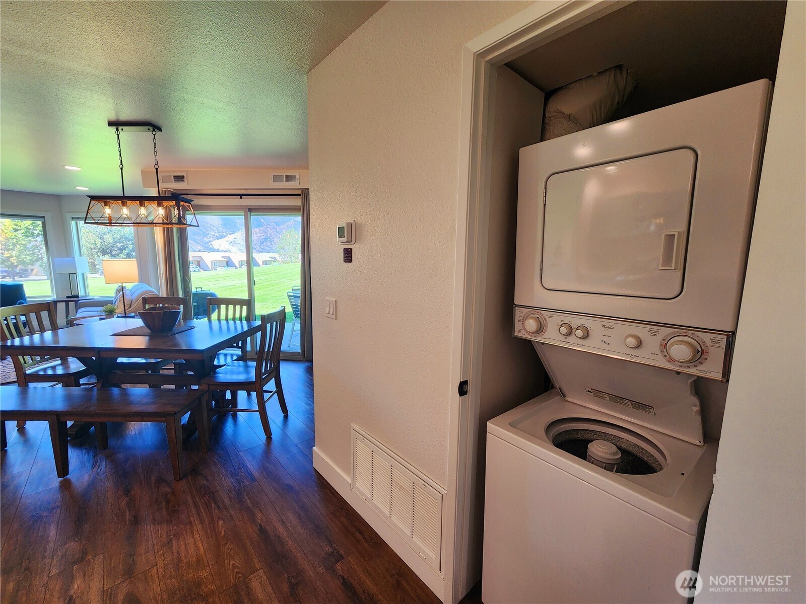 1 Lodge 601-e Manson WA 98831