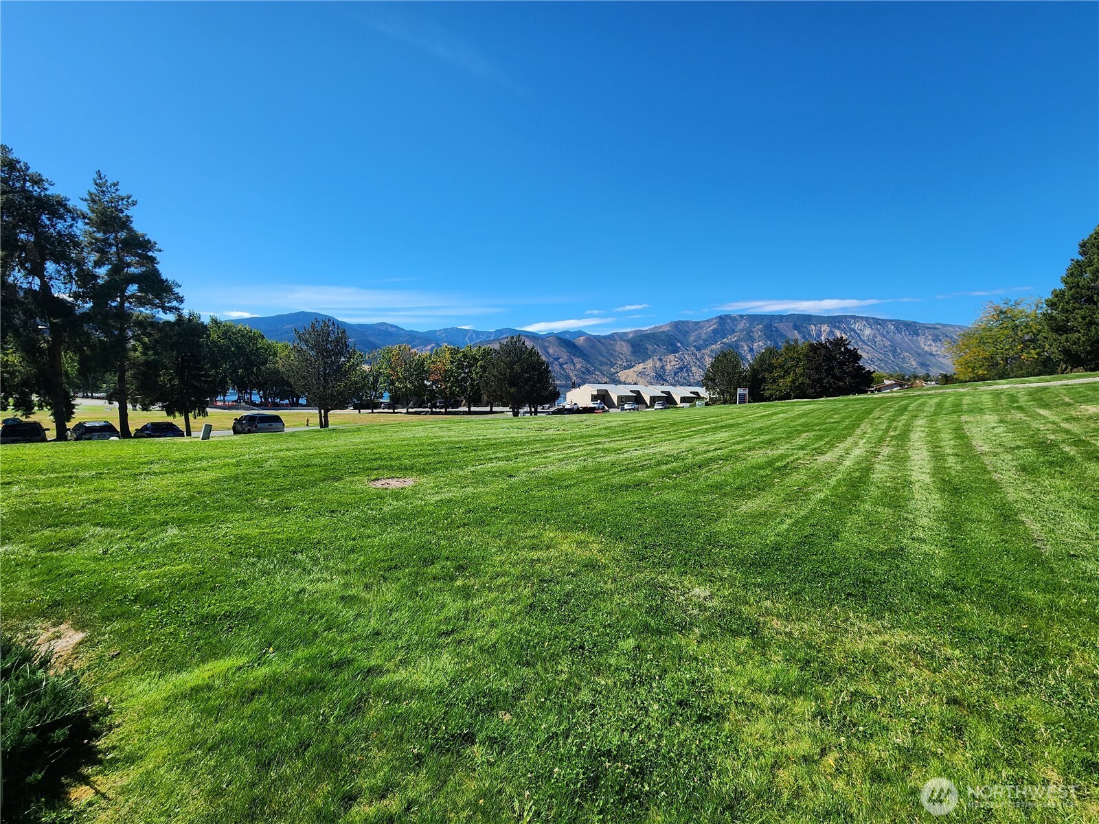 1 Lodge 601-e Manson WA 98831