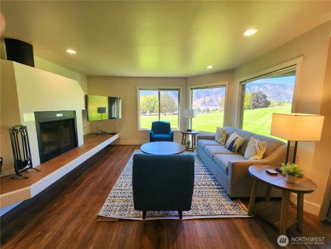1 Lodge 601-e Manson WA 98831