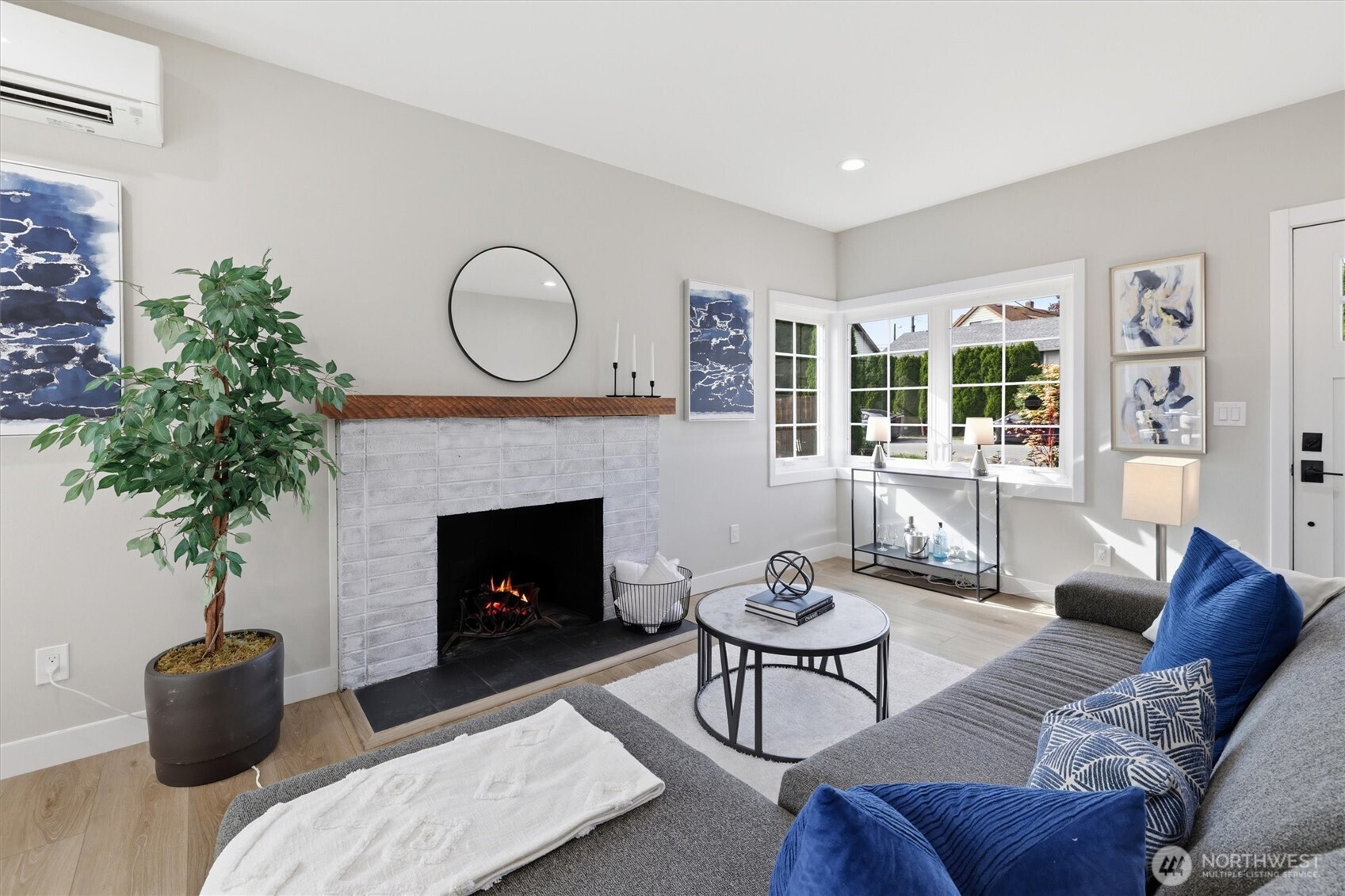 1113 S Pearl Street Seattle WA 98108