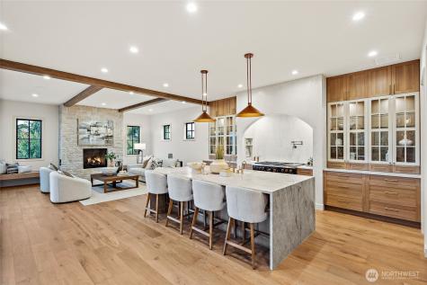 4103 43rd Avenue NE Seattle WA 98105