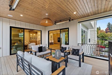 4103 43rd Avenue NE Seattle WA 98105