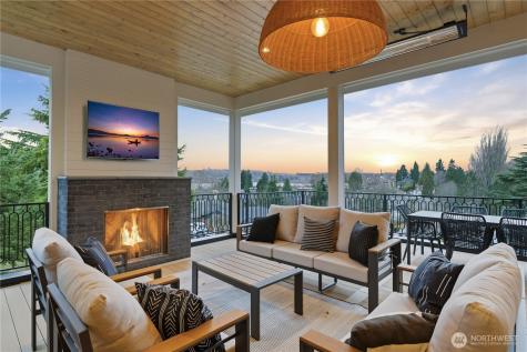 4103 43rd Avenue NE Seattle WA 98105