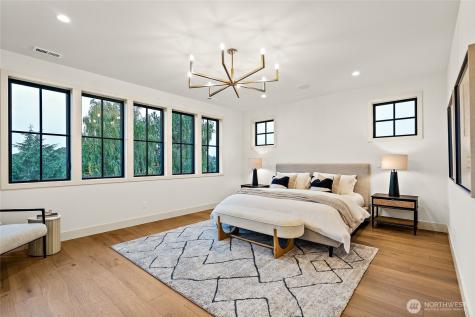 4103 43rd Avenue NE Seattle WA 98105