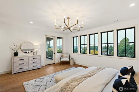 4103 43rd Avenue NE Seattle WA 98105