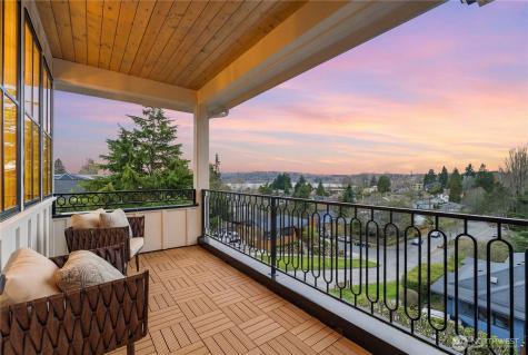 4103 43rd Avenue NE Seattle WA 98105