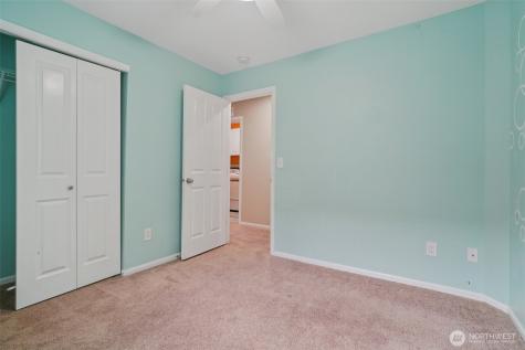 7305 183rd Street E Puyallup WA 98375