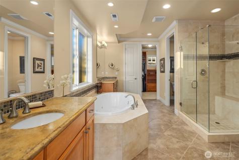 15335 NE 106th Court Redmond WA 98052