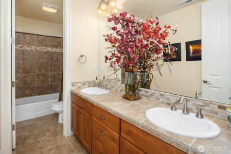 15335 NE 106th Court Redmond WA 98052