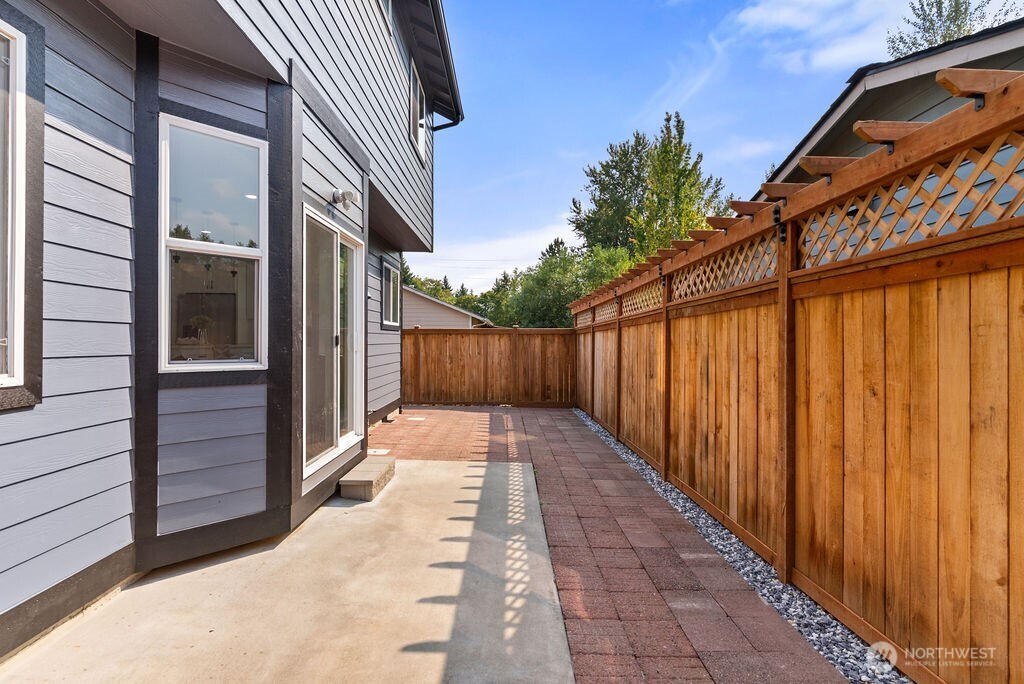 16239 114th Avenue SE Renton WA 98055