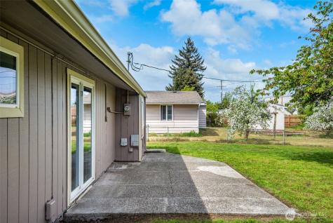 4709 101st Street SW Lakewood WA 98499