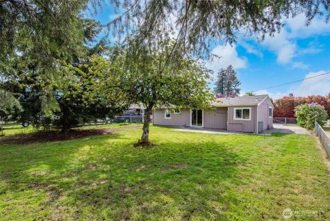 4709 101st Street SW Lakewood WA 98499