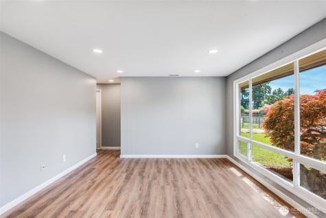 4709 101st Street SW Lakewood WA 98499
