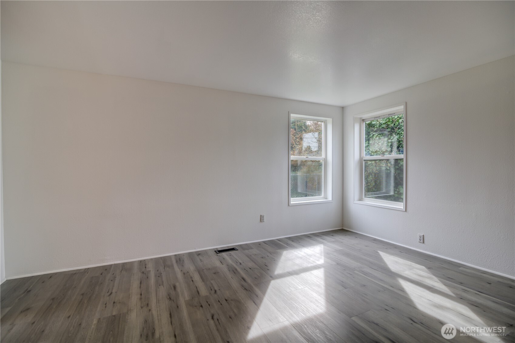 866 112th Street S Tacoma WA 98444
