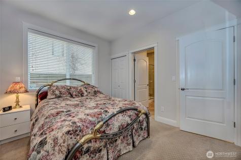 14770 NE 60th Court Redmond WA 98052