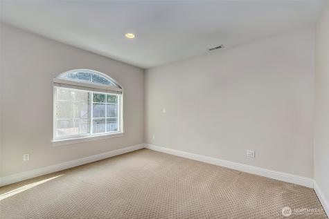 14770 NE 60th Court Redmond WA 98052