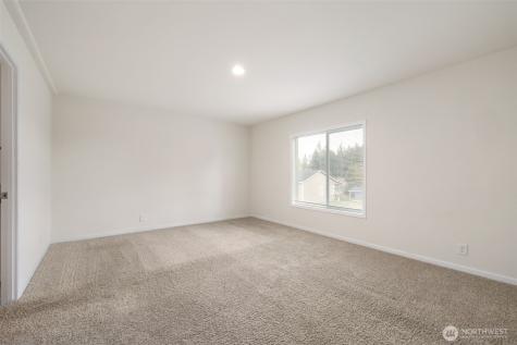 10206 SE Grandview Street Port Orchard WA 98366