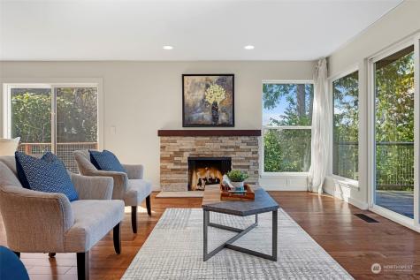 4315 S Dawson Street Seattle WA 98118