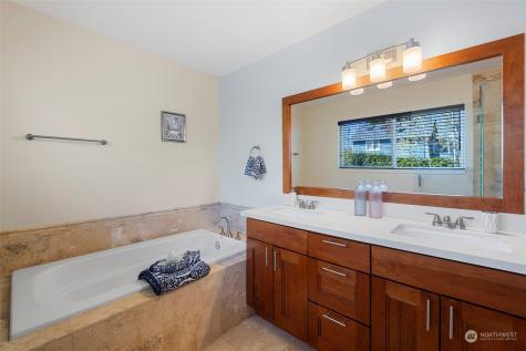 4315 S Dawson Street Seattle WA 98118