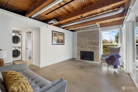 4315 S Dawson Street Seattle WA 98118