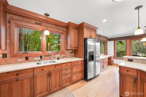 601 Willow Road Bellingham WA 98225
