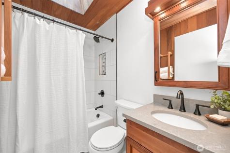 601 Willow Road Bellingham WA 98225