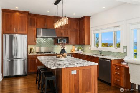 216 30th Avenue S Seattle WA 98144