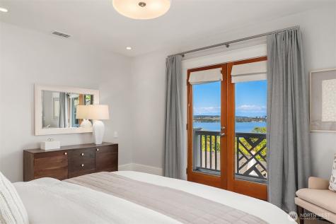 216 30th Avenue S Seattle WA 98144