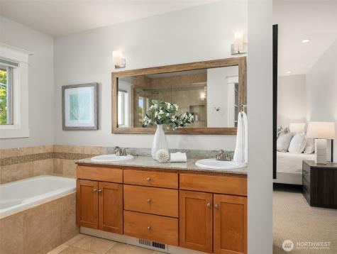 216 30th Avenue S Seattle WA 98144