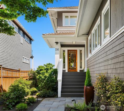 216 30th Avenue S Seattle WA 98144